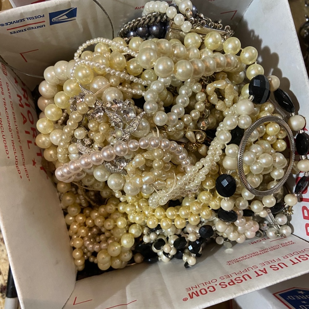 4+lbs Faux Pearls For Harvest, Craft, Repurpose